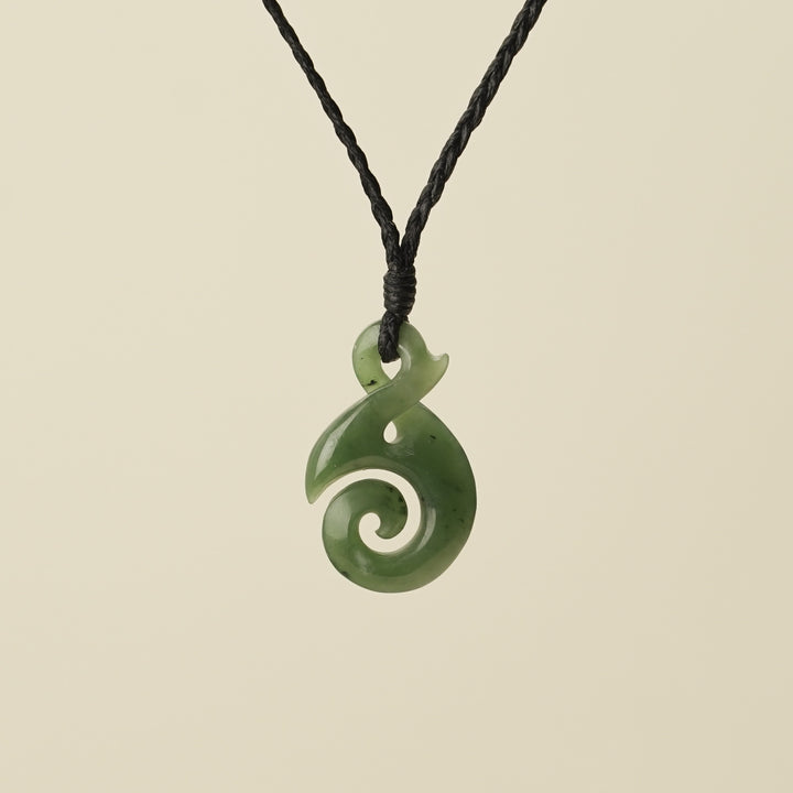 Pikorua Pikopiko Small Greenstone Pendant