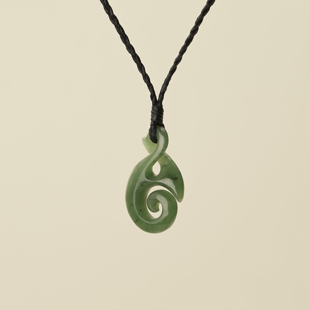 Pikorua Pikopiko Small Greenstone Pendant