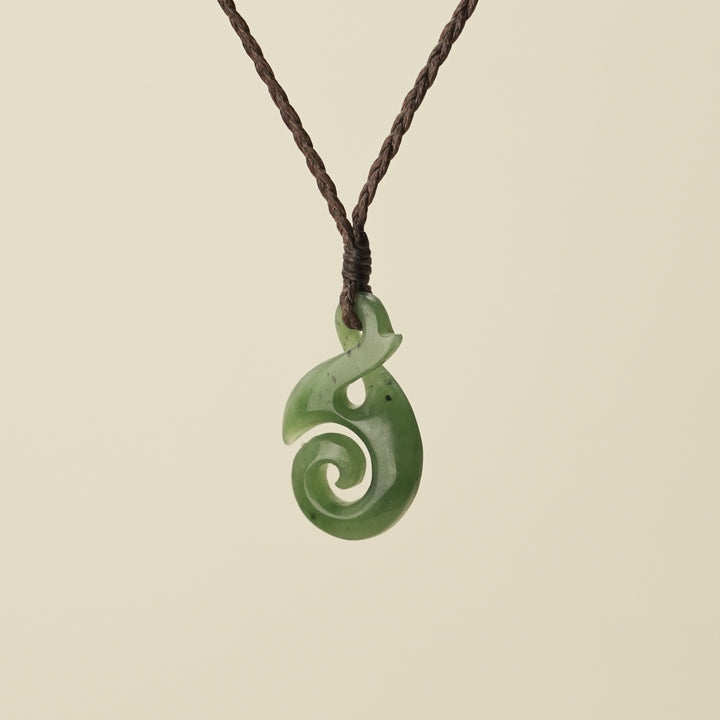 Pikorua Pikopiko Small Greenstone Pendant