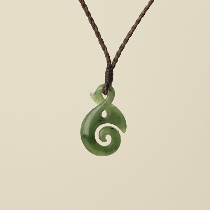 Pikorua Pikopiko Small Greenstone Pendant
