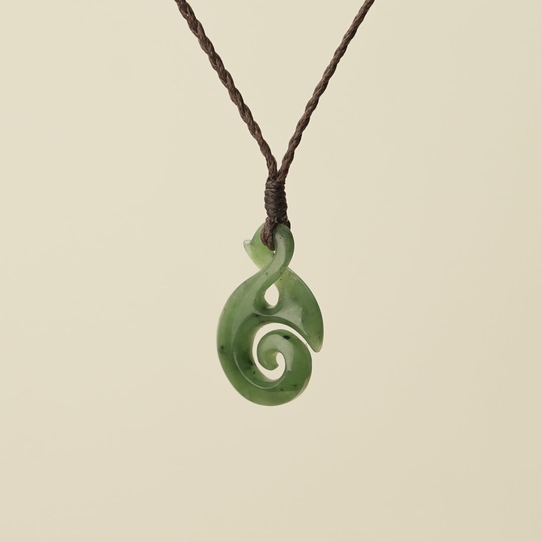 Pikorua Pikopiko Small Greenstone Pendant