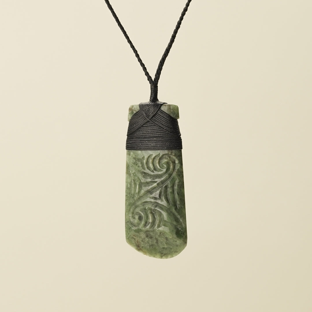 Toki Whakarei Carved Medium Large Inanga Pounamu Pendant