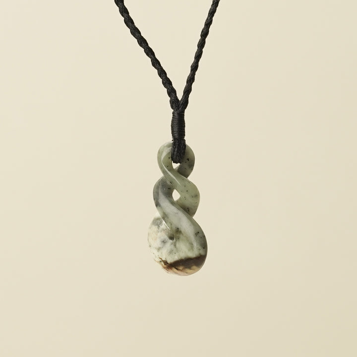 Kōkopu Pikorua Pounamu Medium Pendant