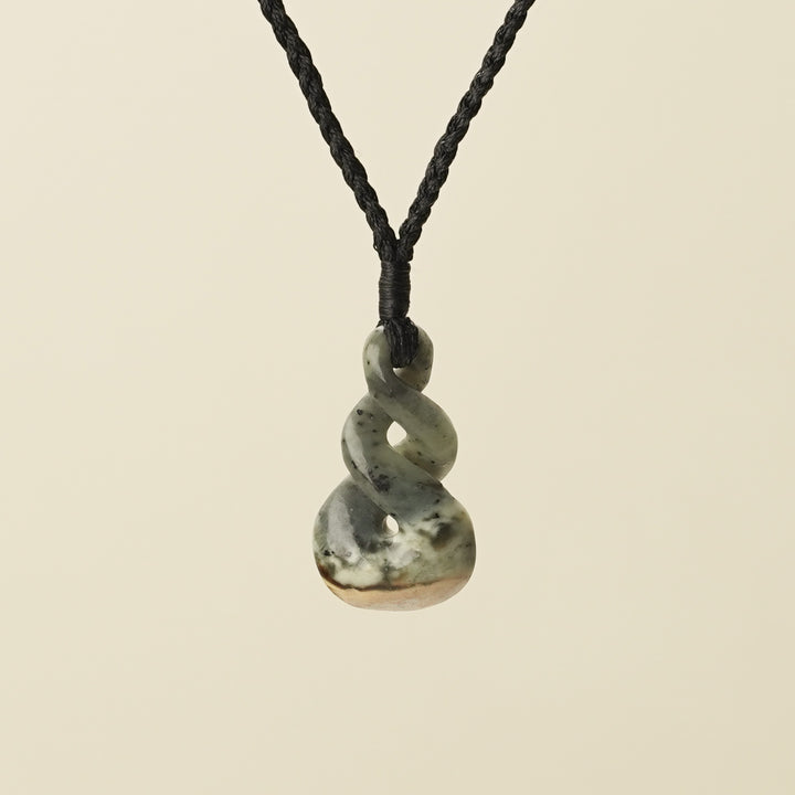 Kōkopu Pikorua Pounamu Medium Pendant