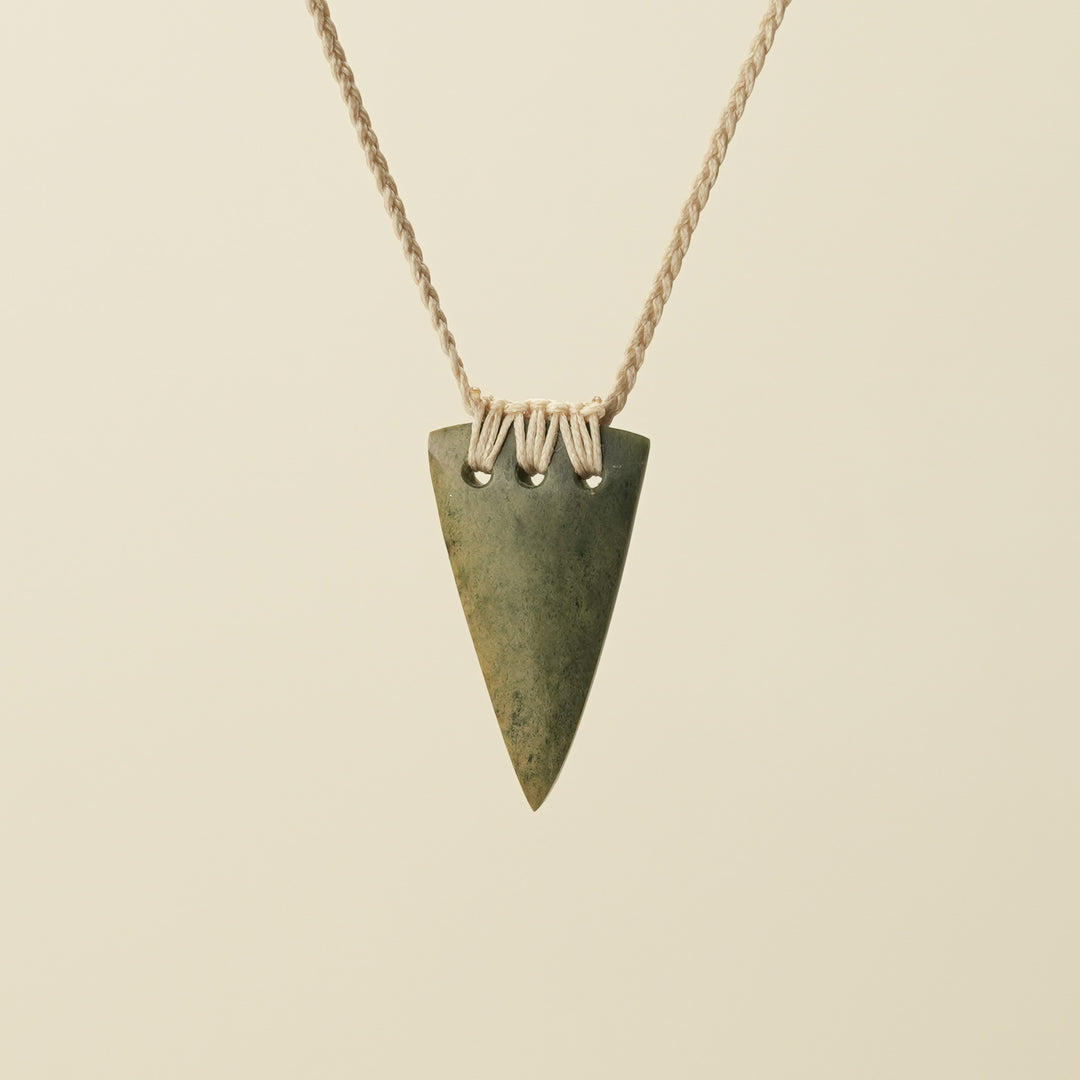 Niho Tooth Raukaraka Pounamu Small Pendant, Tan Binding