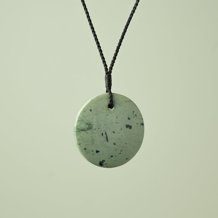 Medium Inanga Pounamu Porowhita, Black Binding