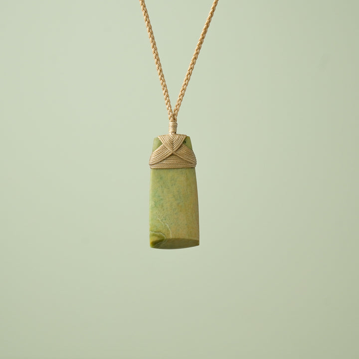 Medium Raukaraka Pounamu Toki Pendant