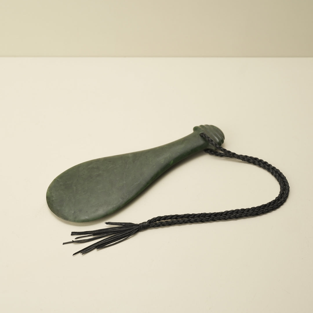 Mere Greenstone Medium Sculpture Kawakawa