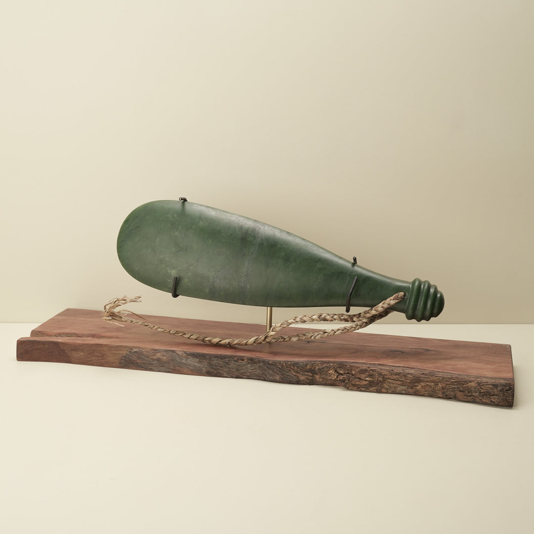 Mere Kawakawa Greenstone XXL Sculpture, Flax Binding