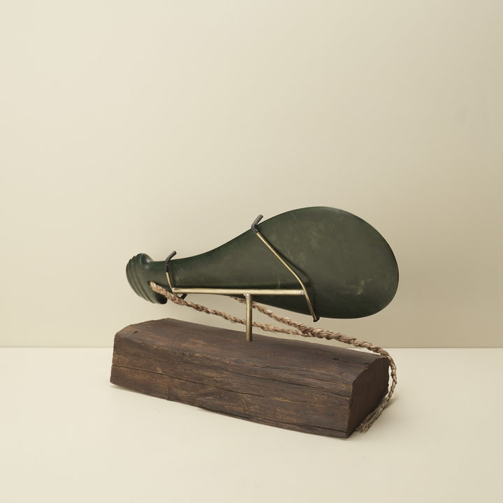 Mere Kawakawa Greenstone Extra Large Sculpture, Flax Binding