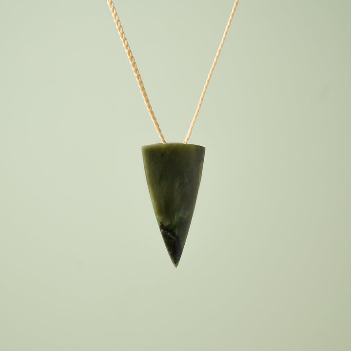 Medium Kawakawa Pounamu Niho Tooth Pendant