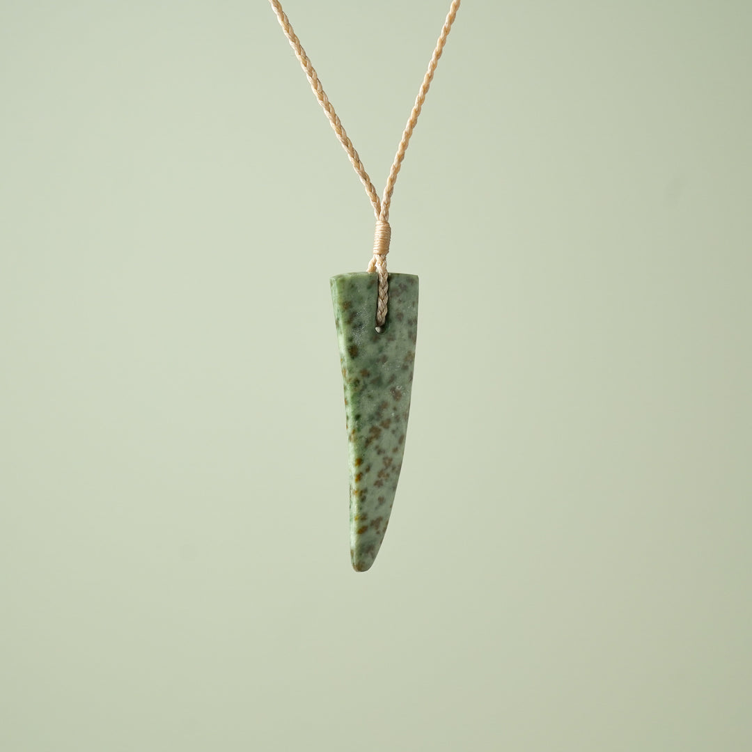 Large Inanga Pounamu Niho Tooth Pendant
