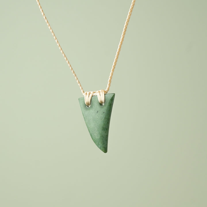 Small Inanga Pounamu Niho Tooth Pendant
