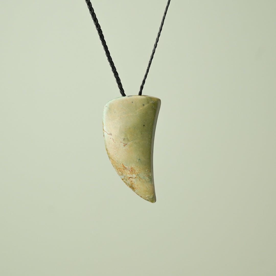 Large Raukaraka Pounamu Niho Tooth Pendant