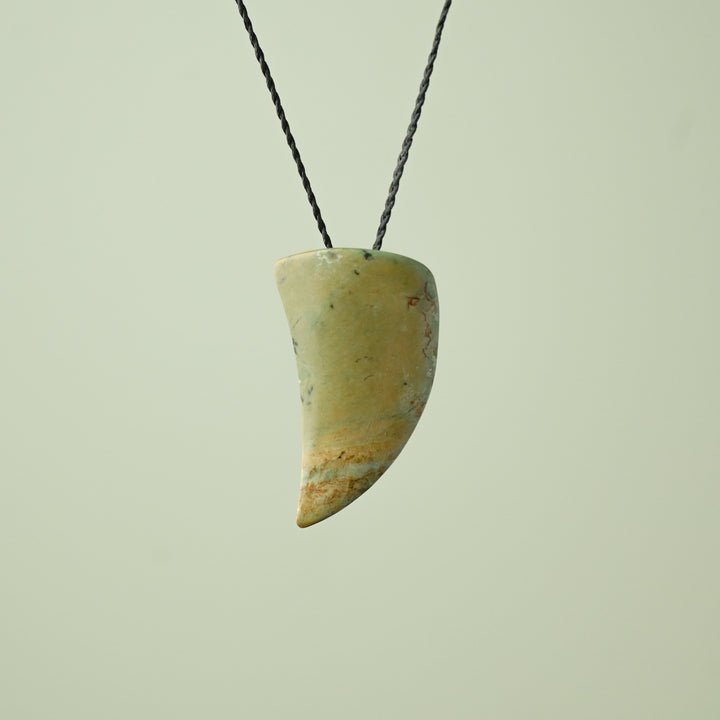 Large Raukaraka Pounamu Niho Tooth Pendant