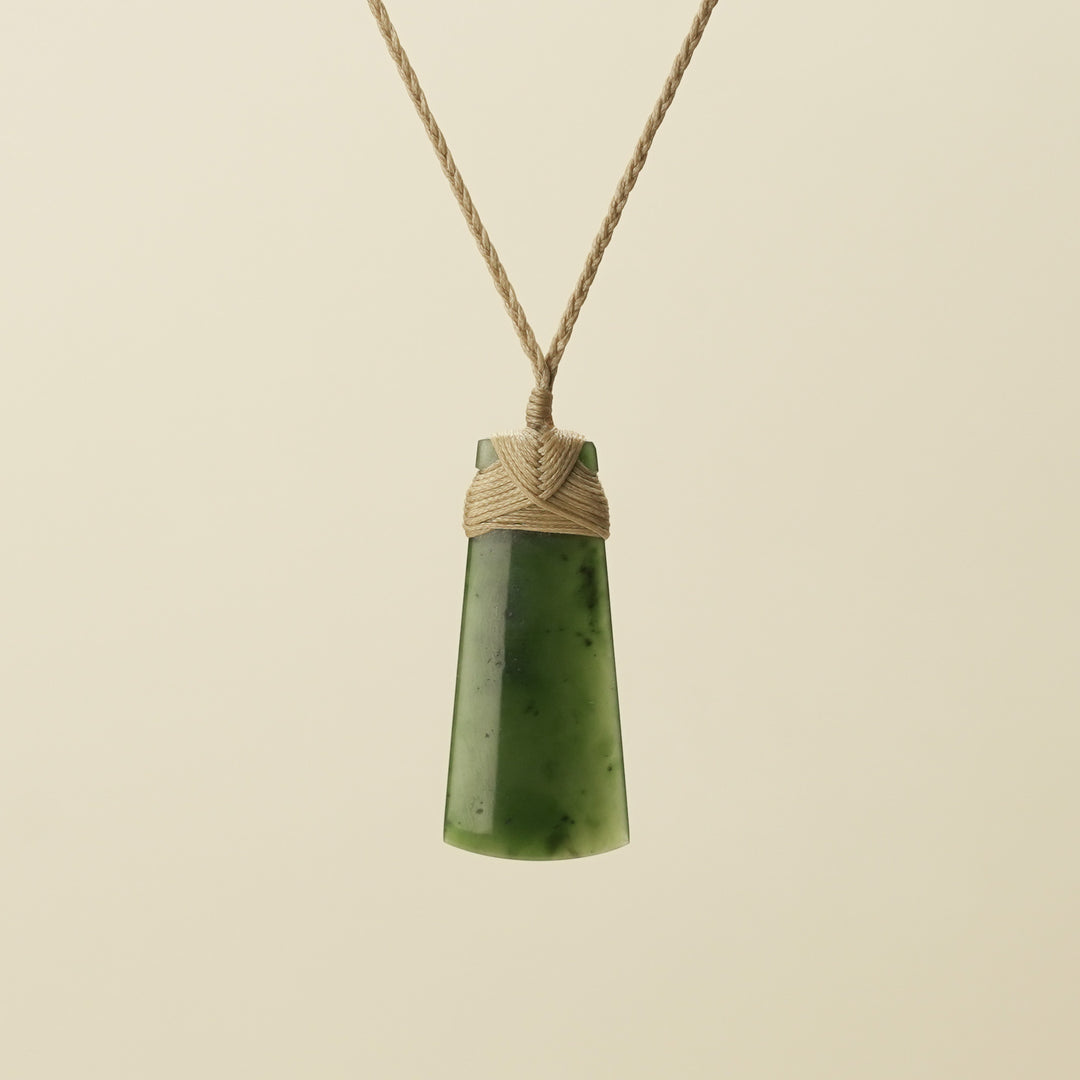 Kahurangi Toki Small Pounamu Pendant Tan Binding