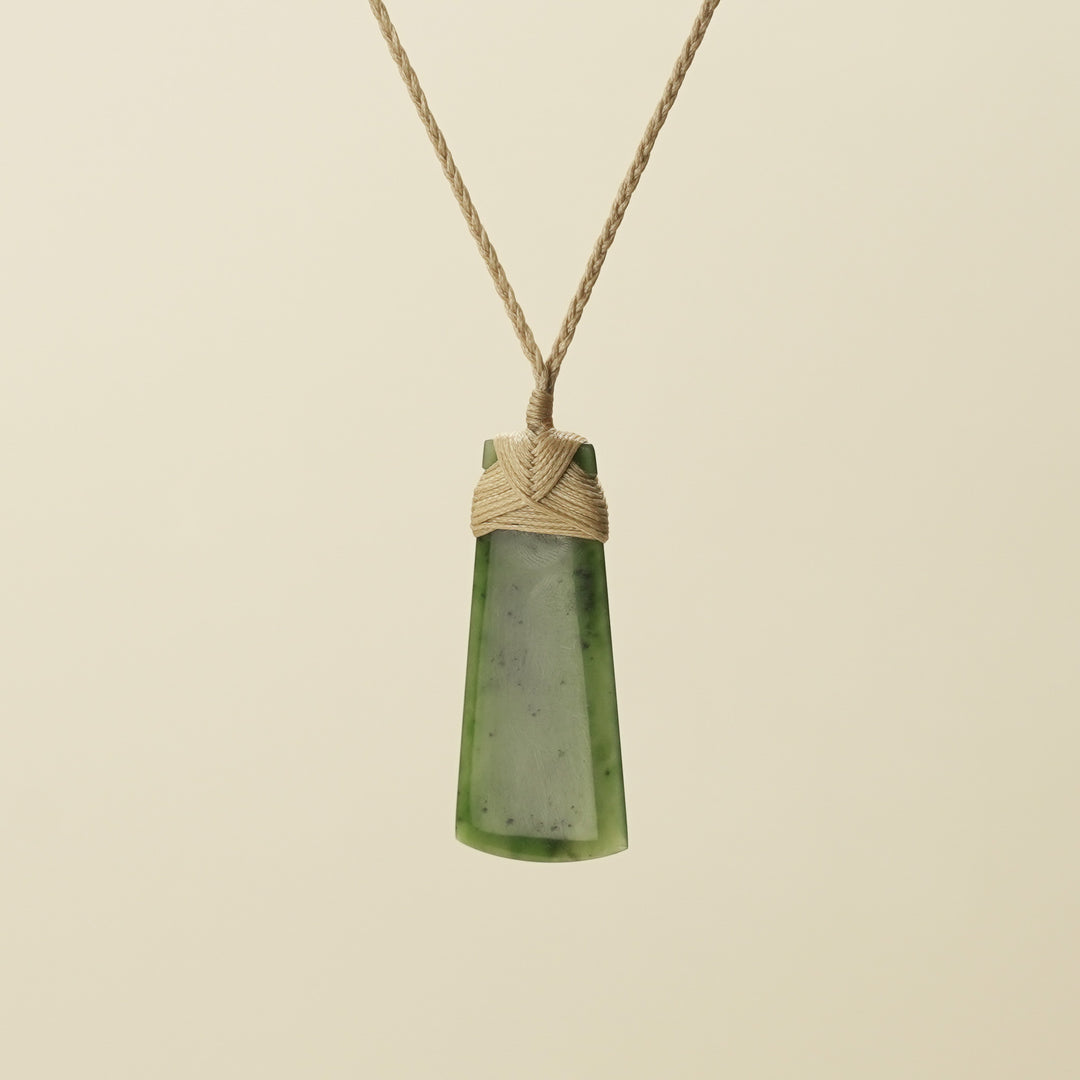 Kahurangi Toki Small Pounamu Pendant Tan Binding