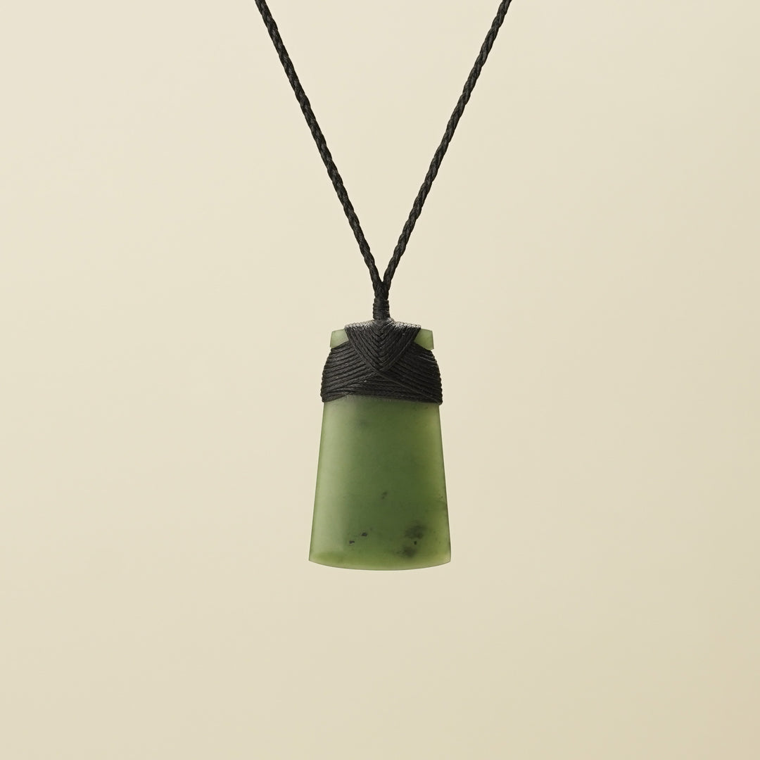 Medium Kahurangi Pounamu Toki