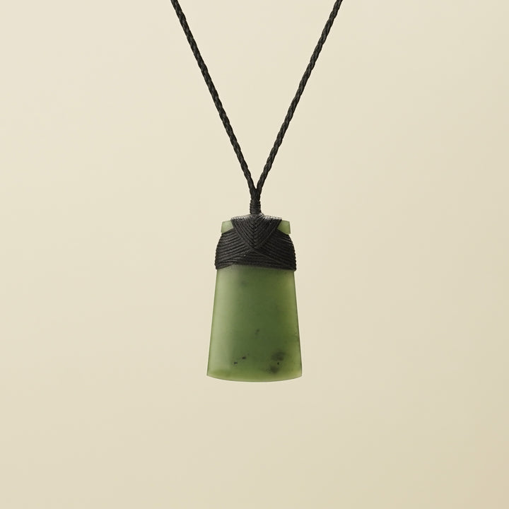 Medium Kahurangi Pounamu Toki