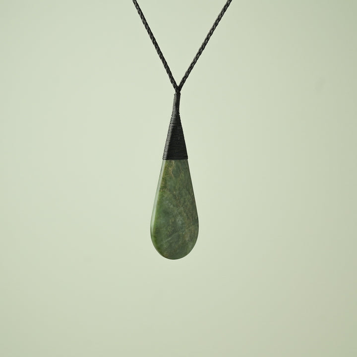 Large Kawakawa Roimata Teardrop Pendant