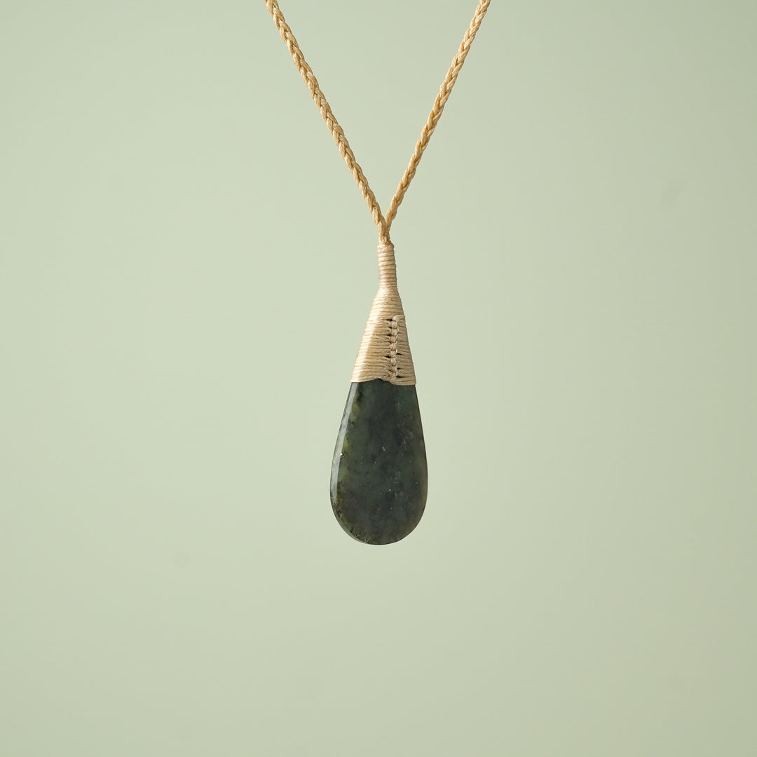 Medium Kawakawa Roimata Teardrop Pendant