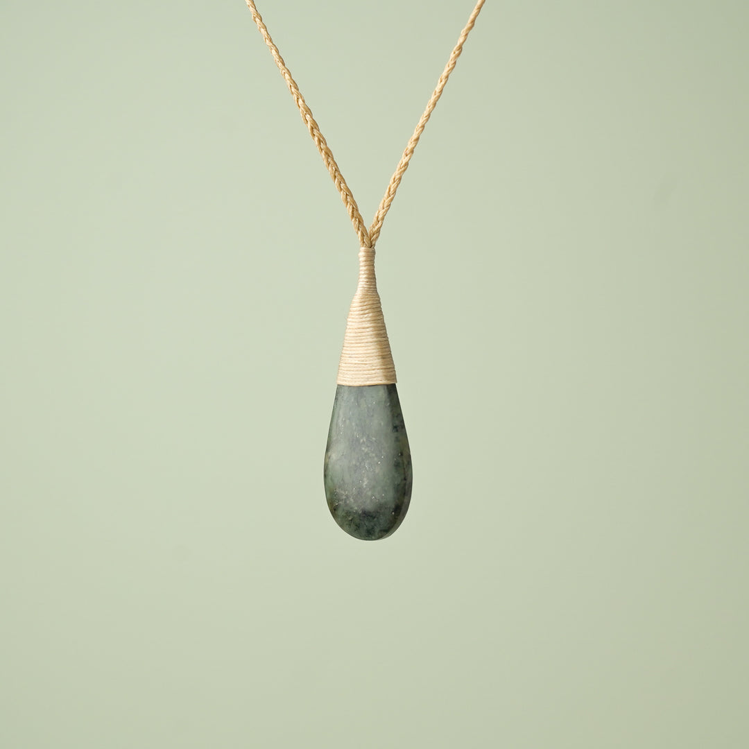 Medium Kawakawa Roimata Teardrop Pendant