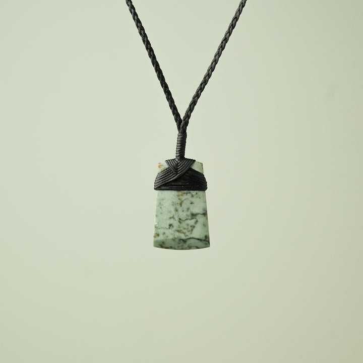 Small Inanga Pounamu Toki Pendant