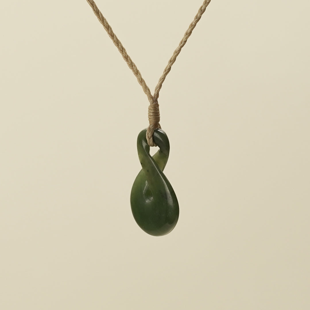 Pikorua Pounamu Medium Pendant