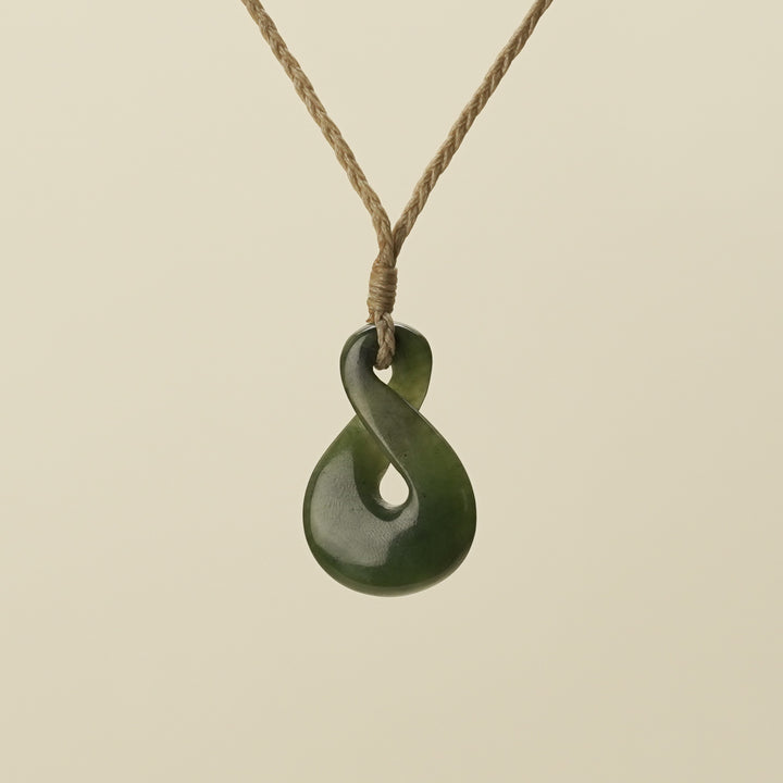 Pikorua Pounamu Medium Pendant