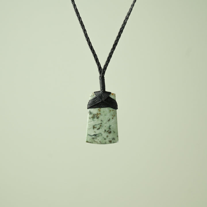 Small Inanga Pounamu Toki Pendant