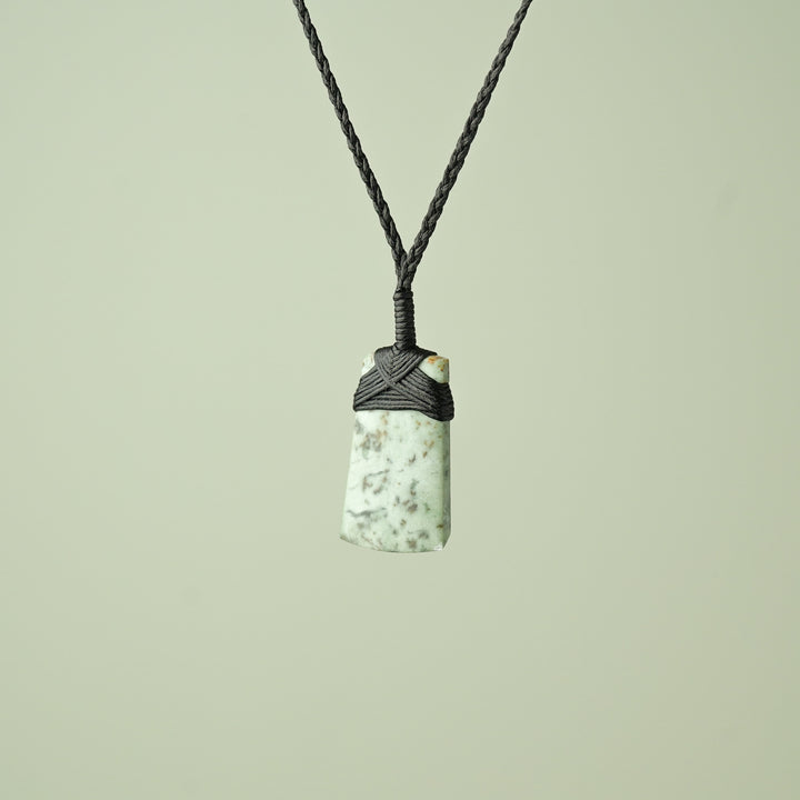 Small Inanga Pounamu Toki Pendant
