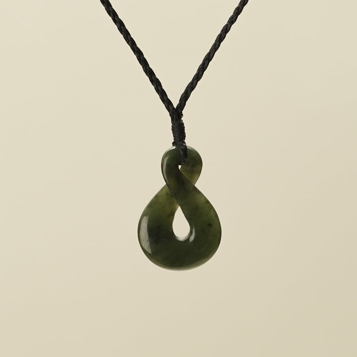 Pikorua Pounamu Medium Pendant