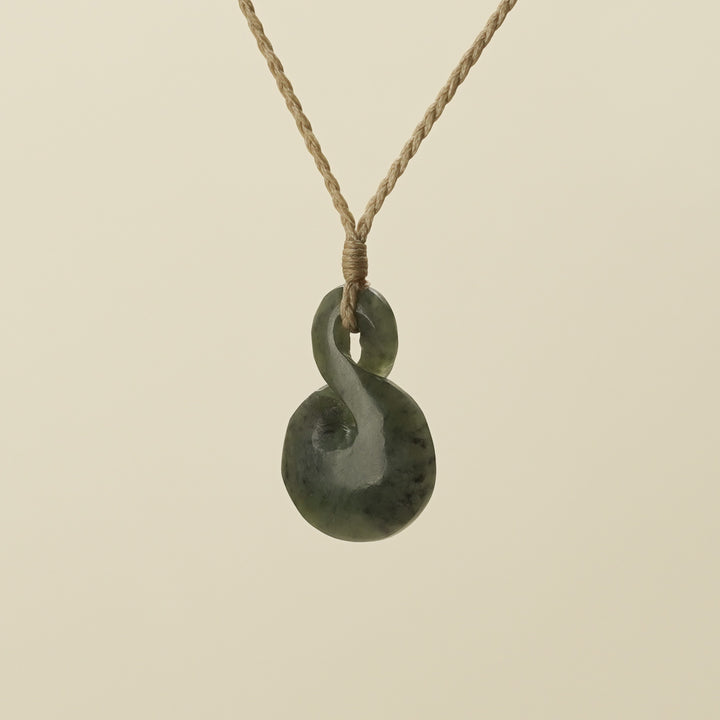 Pikorua Pounamu Medium Pendant