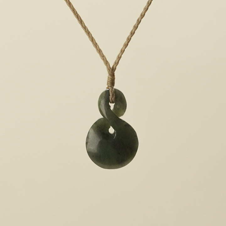 Pikorua Pounamu Medium Pendant
