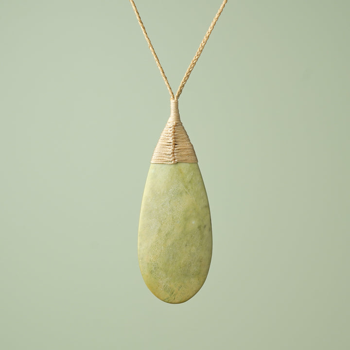 Large Raukaraka Roimata Teardrop Pendant