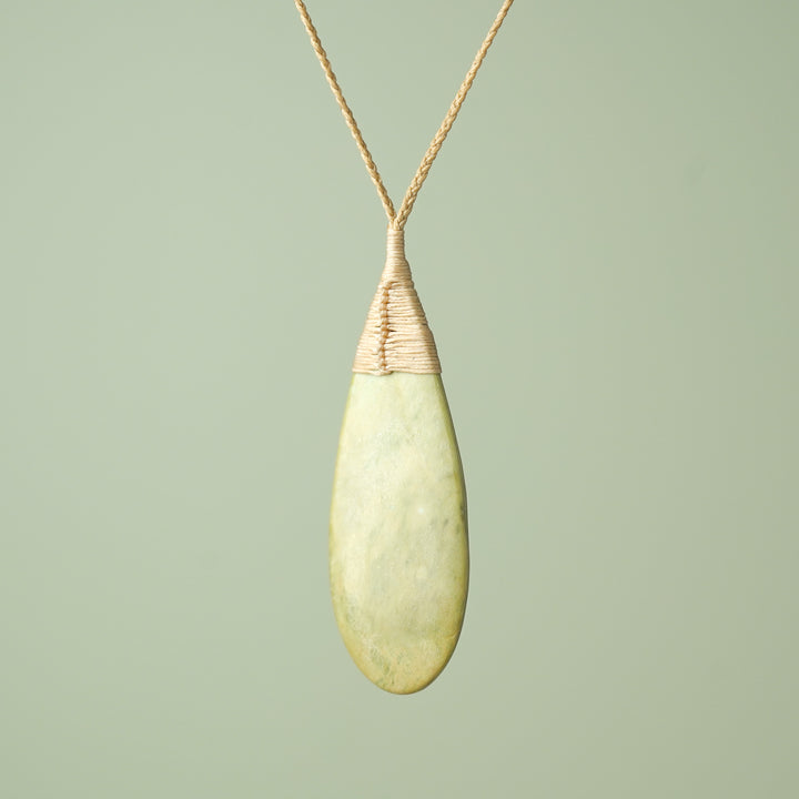 Large Raukaraka Roimata Teardrop Pendant