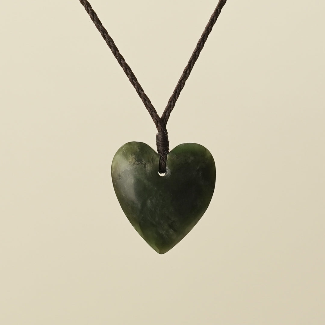 Manawa Kawakawa Small Pounamu Pendant