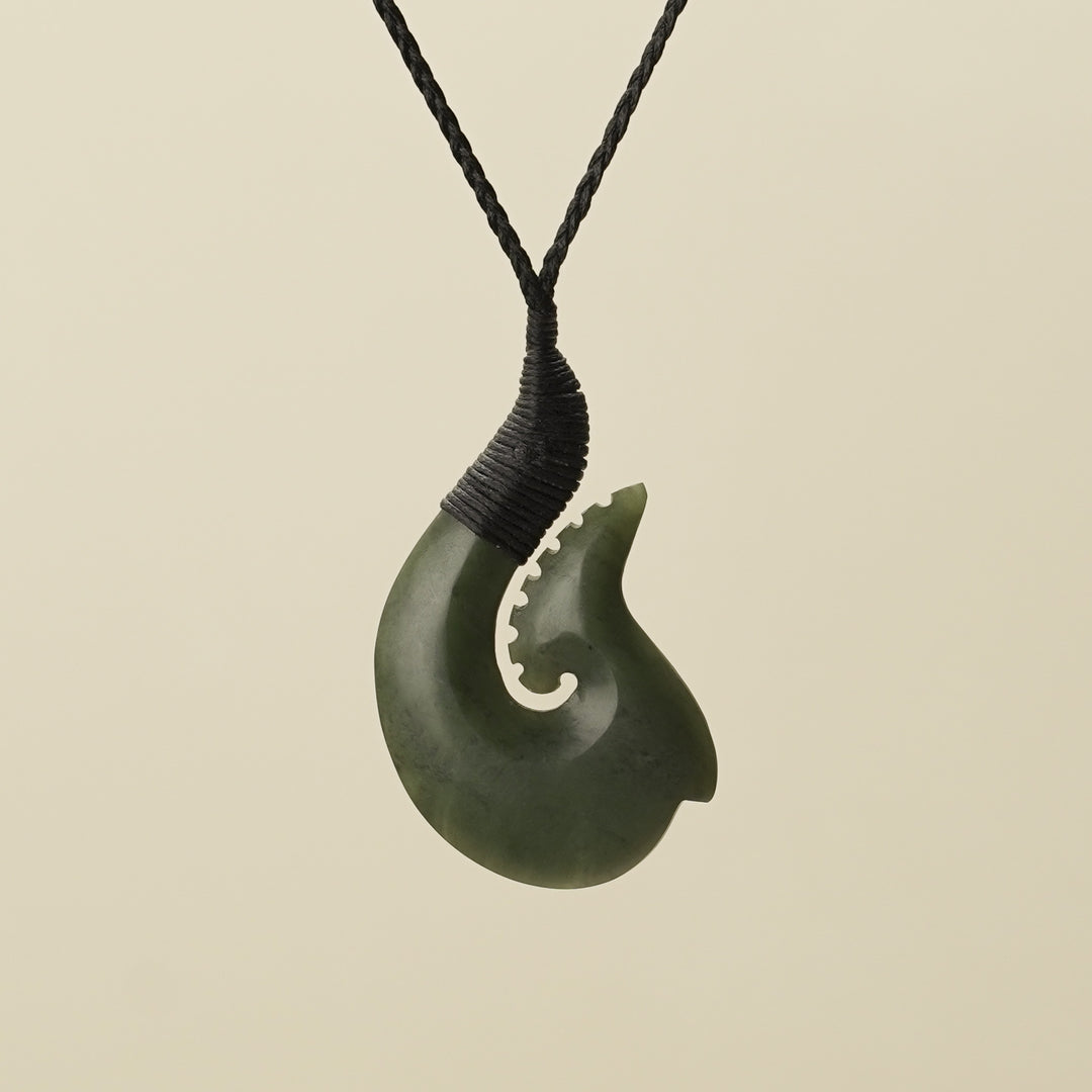 Hei Matau Whakarei Large Pounamu Pendant