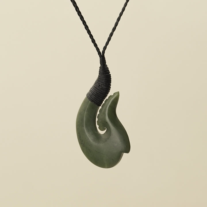 Hei Matau Whakarei Large Pounamu Pendant