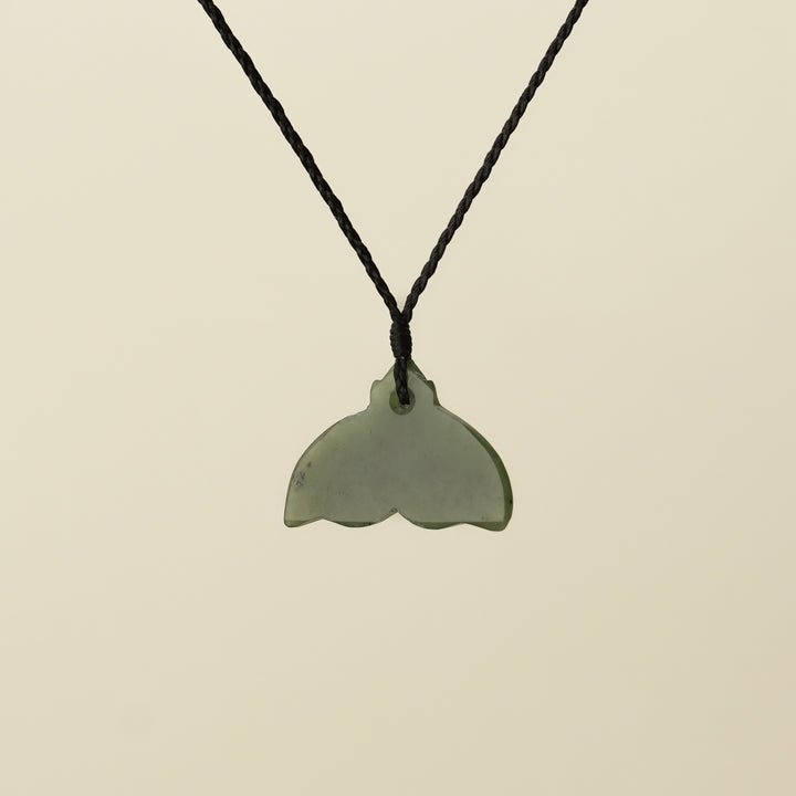 Whaletail Medium Pounamu Pendant