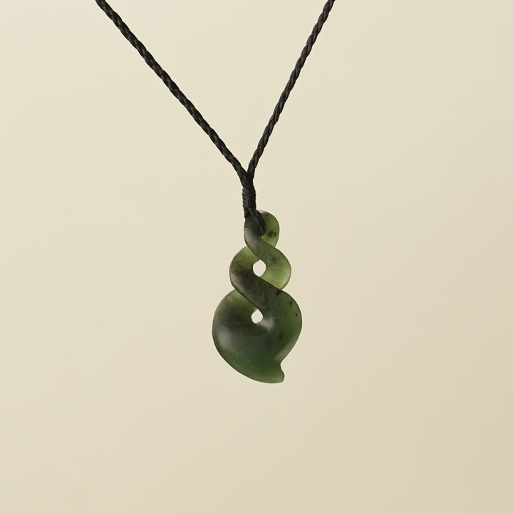 Pikorua Double Twist Medium Pounamu Pendant