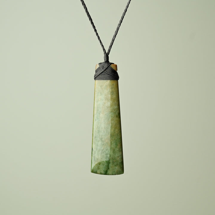 Extra Large Greenstone Toki, Matte