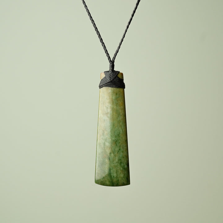 Extra Large Greenstone Toki, Matte