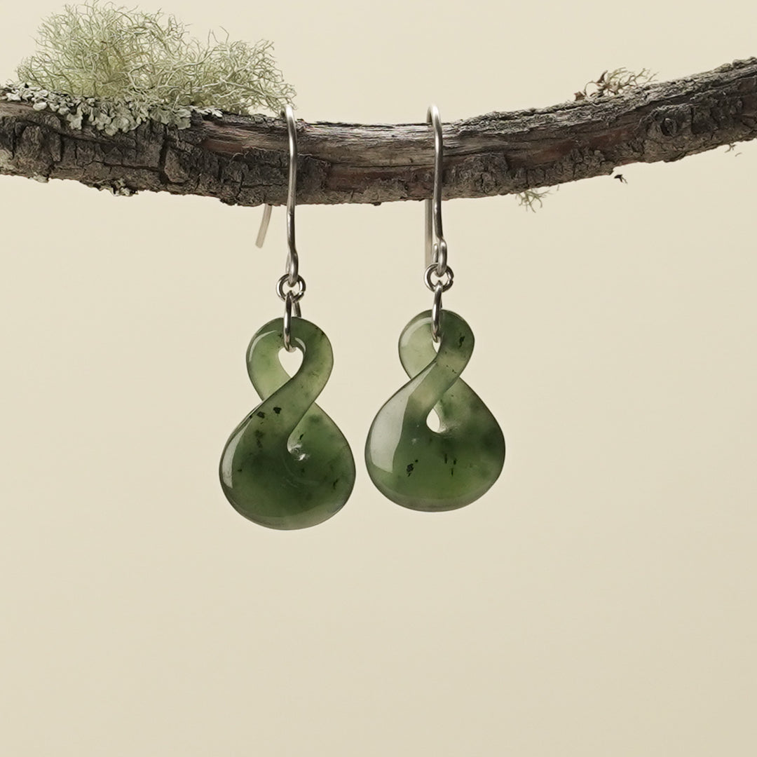Pikorua Greenstone Small Drop Earrings