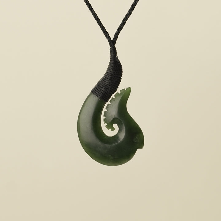 Hei Matau Whakarei Large Pounamu Pendant