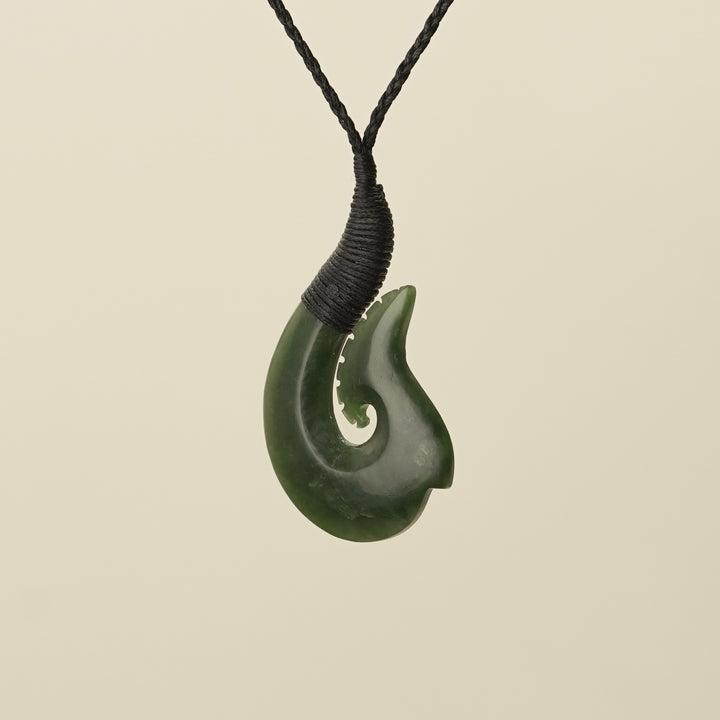 Hei Matau Whakarei Large Pounamu Pendant