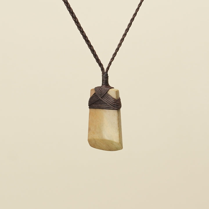 Toki Raukaraka Pounamu Small Pendant