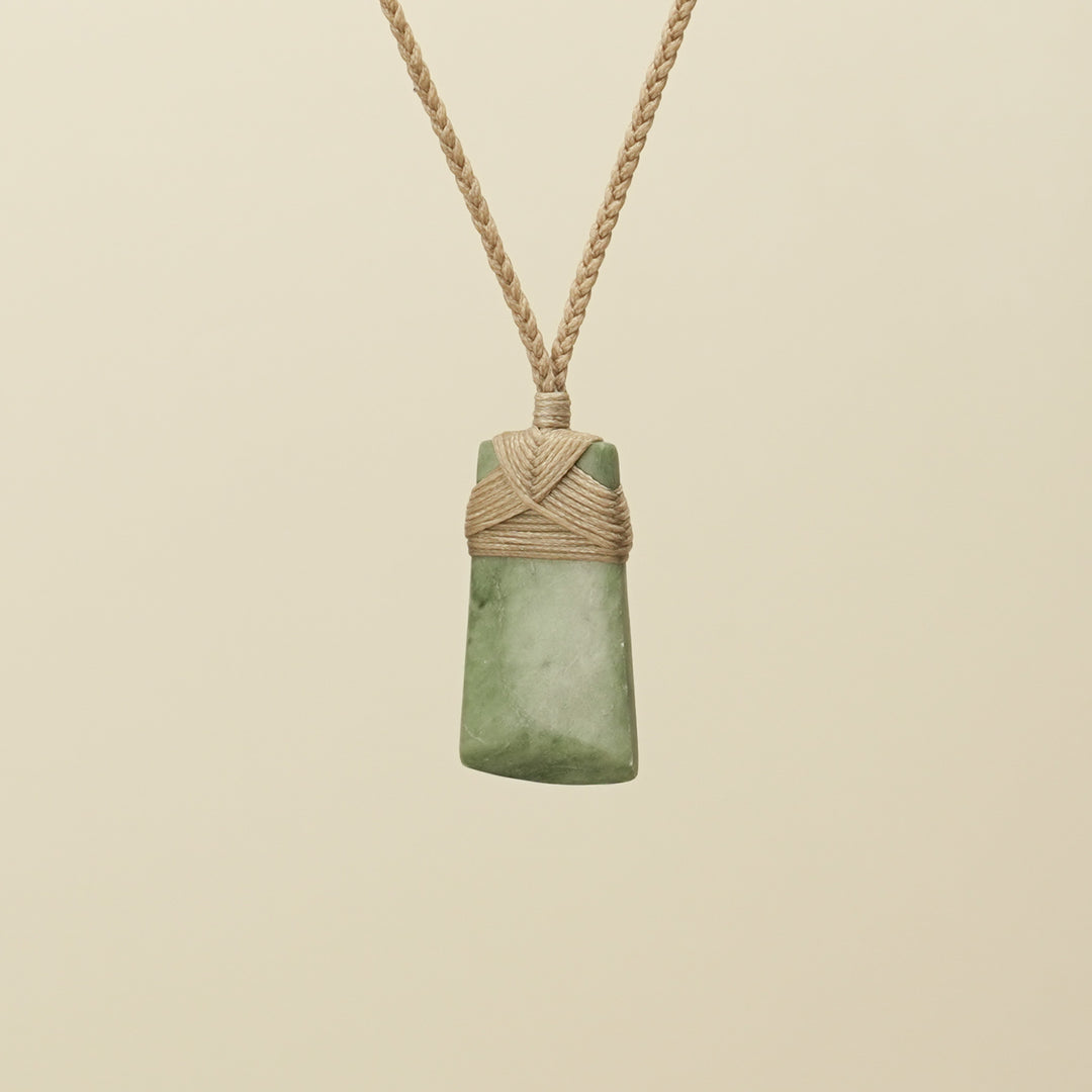Toki Inanga Pounamu Small Pendant
