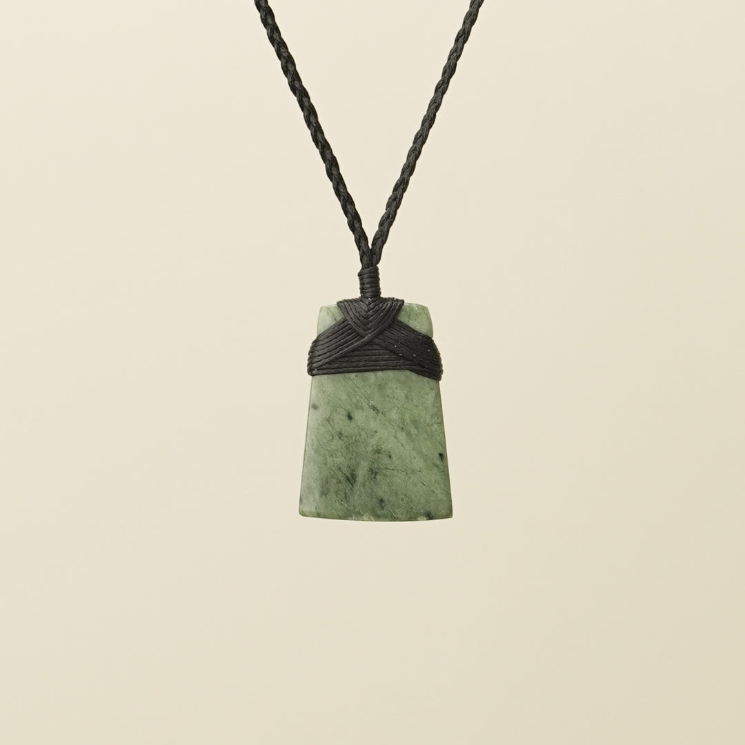 Toki Inanga Pounamu Small Pendant