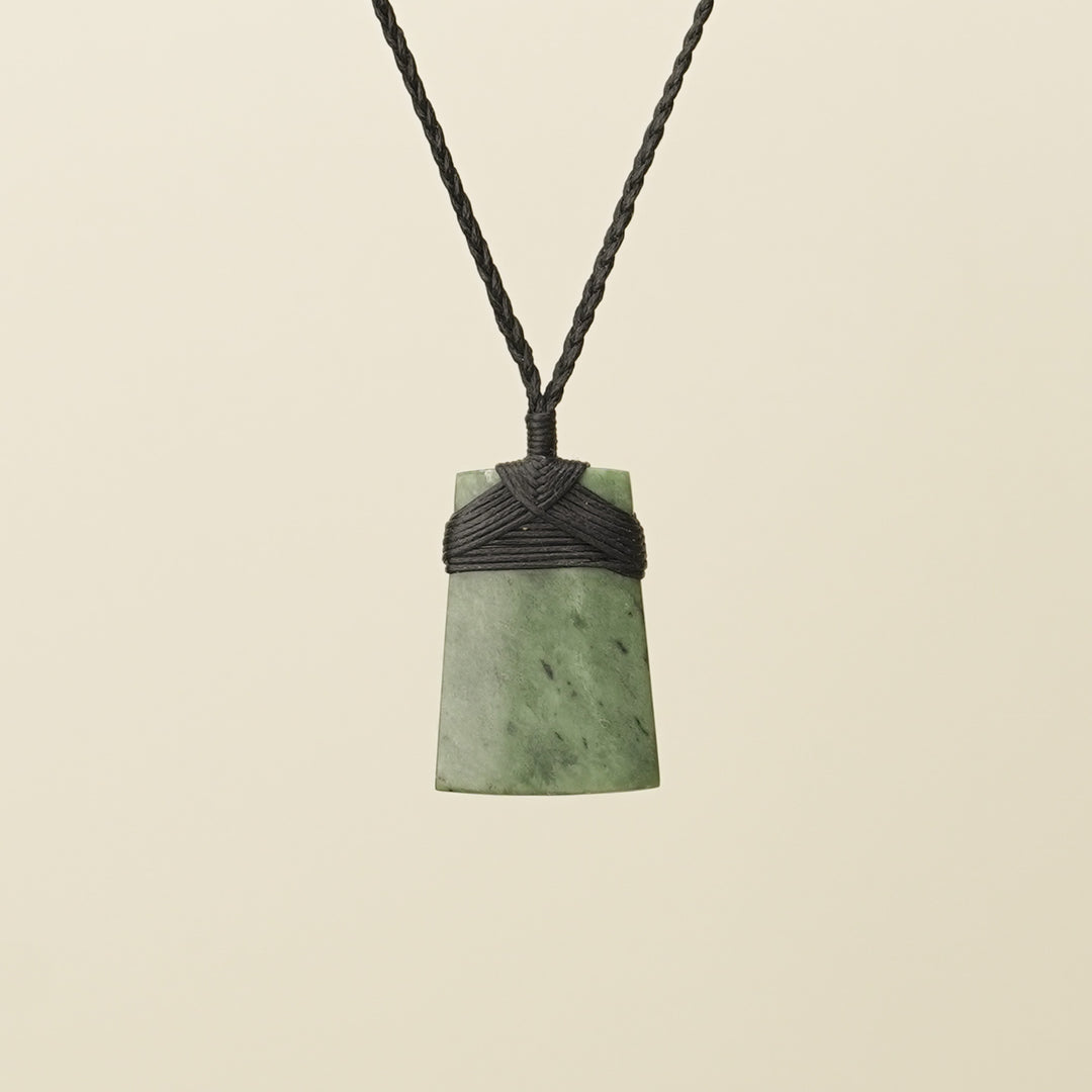 Toki Inanga Pounamu Small Pendant